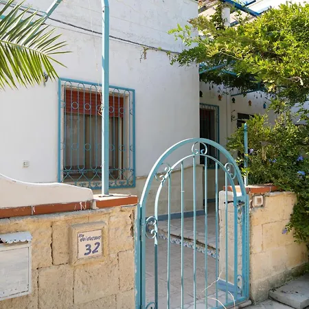 Casa Di Gio A 200 Mt Dal Mare Di *